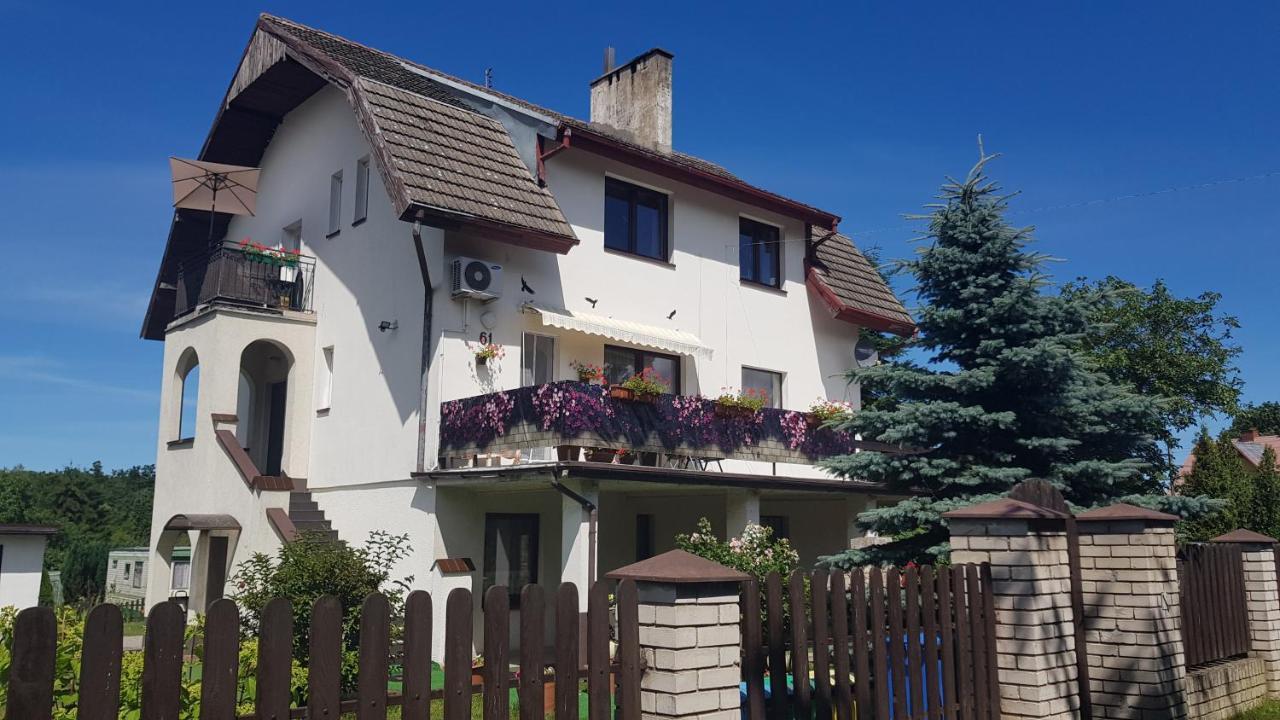 Villa Margolla Wronowo Buitenkant foto